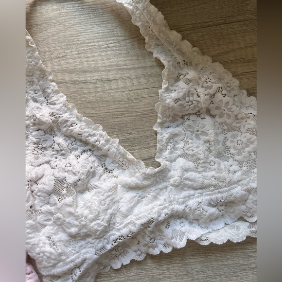 Aerie bralettes - Picture 2 of 4